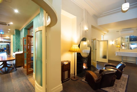 The Mile End Hotel - Accommodation Rockhampton 2