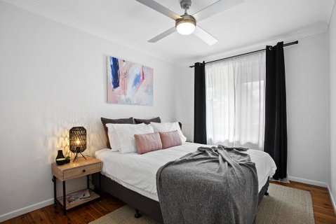 The Neo Stylish Central Apartment With Aircon Courtyard And Netflix - Accommodation Rockhampton 0