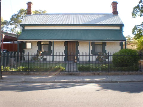 The Palms - Accommodation Rockhampton 0