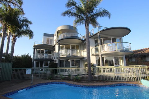 The Palms Apartments - Accommodation Rockhampton 1
