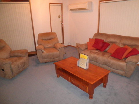 The Real McCoy Holiday Accommodation - Accommodation Rockhampton 2