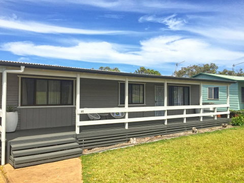 The Relax Shack @ Culburra Beach Sleeps 7 - Accommodation Rockhampton 0