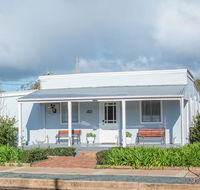 The Rested Guest 3 Bedroom Cottage West Wyalong - Accommodation Rockhampton
