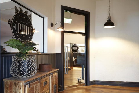 The Royal Hotel, Drouin - Accommodation Rockhampton 0
