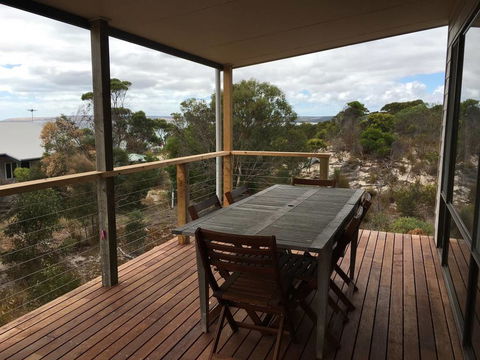 The Sand Bank - Accommodation Rockhampton 1