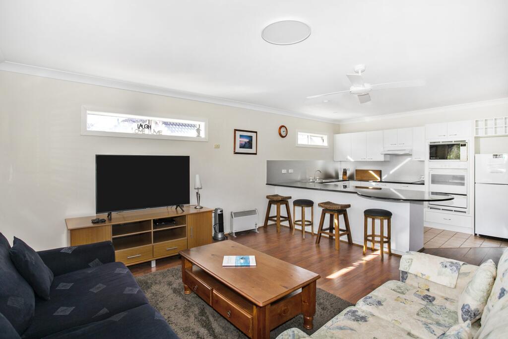 Mount Kingiman ACT Accommodation Rockhampton
