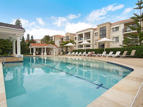 The Sands 2/20 Pacific Parade Opposite Beach Plus Air - Accommodation Rockhampton 2