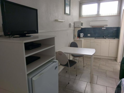 The Tree Motel - Accommodation Rockhampton 3