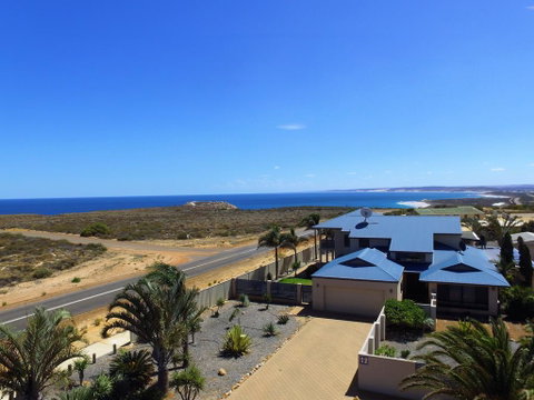 The View Kalbarri - Accommodation Rockhampton 1