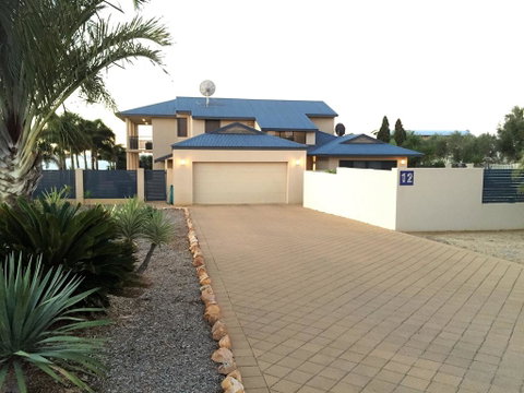 The View Kalbarri - Accommodation Rockhampton 2