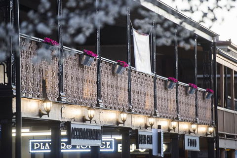 The Woolpack Hotel - Accommodation Rockhampton 1