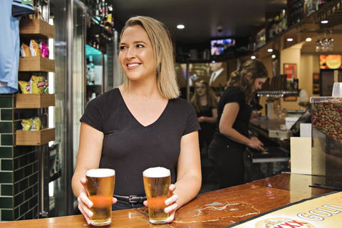 The Woolpack Hotel - Accommodation Rockhampton 3