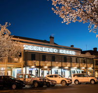 The Woolpack Hotel - Accommodation Rockhampton