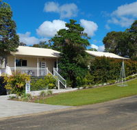 Tinaroo Sunset Retreat - Accommodation Rockhampton