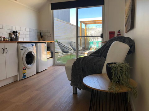 Tiny Tom - Hidden Beside The River Mersey - Accommodation Rockhampton 0