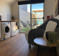 Tiny Tom - Hidden beside the river Mersey - Accommodation Rockhampton