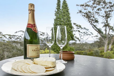 Toria Views - Accommodation Rockhampton 1