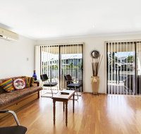 Townhouse in the heart of Port Stephens