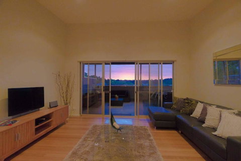 Townview 8 - Accommodation Rockhampton 1