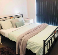 TranquilFamilyPet FriendlyFree WiFiBreakfast - Accommodation Rockhampton