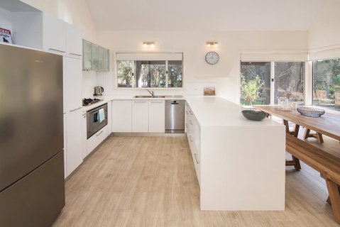 Treehaus - Accommodation Rockhampton 2