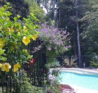 Tropical Coast Retreat - Pet Friendly - Accommodation Rockhampton