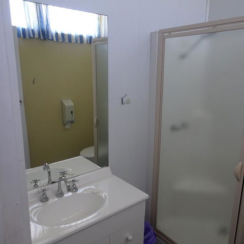Turn-in Motel - Accommodation Rockhampton 3