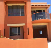 Tuscany Townhouse 3-4 - Accommodation Rockhampton