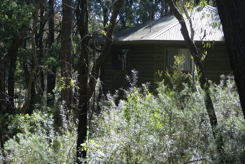 Twin Falls Bush Cottages - Accommodation Rockhampton 0