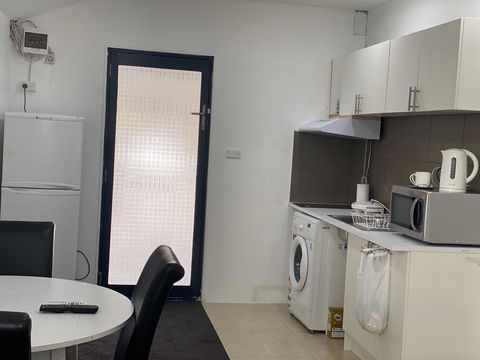 Unforgettable Studio For Family - Accommodation Rockhampton 2