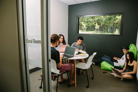UniLodge John Grey Hall - Accommodation Rockhampton 2