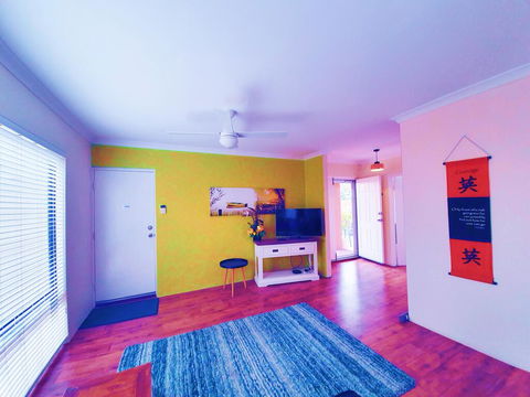 Unique Bouvard Beach House Mandurah - Accommodation Rockhampton 0