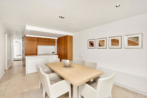 Unit 106 Plantation Resort - Rainbow Beach, Walk To Beach, Views, Aircon, Pool, Plantation Resort - Accommodation Rockhampton 3