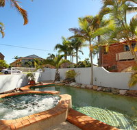 Unit 4 Coolum Sands Apartments 34 First Avenue Coolum Beach 400 BOND LINEN SUPPLIED - Accommodation Rockhampton