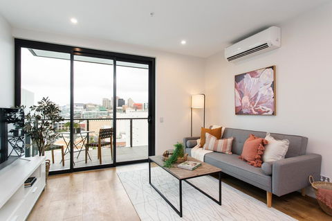 Urban Rest - Eastend - Accommodation Rockhampton 2