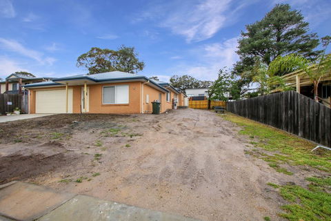 V & V Family Dream Away - Accommodation Rockhampton 1
