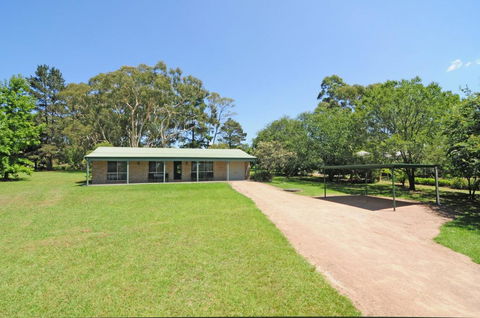 Valley Haven - 3 Bedrooms Close To The Village! - Accommodation Rockhampton 1
