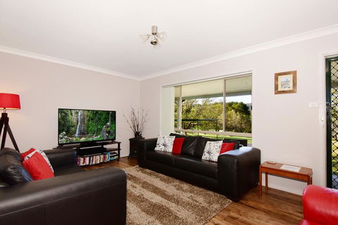 Valley Haven - 3 Bedrooms Close To The Village! - Accommodation Rockhampton 3