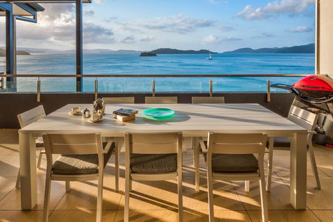 Villa 16 The Edge On Hamilton Island - Accommodation Rockhampton 3