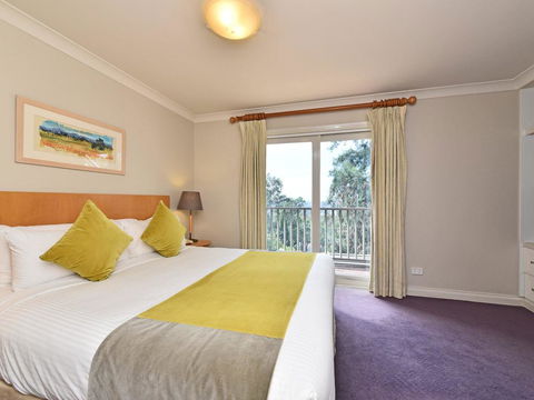 Villa 2br Vermentino Resort Condo Located Within Cypress Lakes Resort (nothing Is More Central) - Accommodation Rockhampton 3