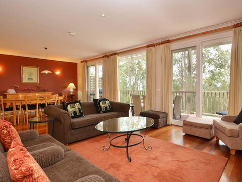 Villa 3br Bella Vista Resort Condo Located Within Cypress Lakes Resort (nothing Is More Central) - Accommodation Rockhampton 0