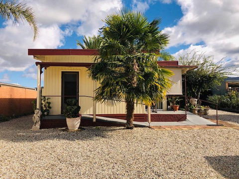 Villa Asolana - Accommodation Rockhampton 2