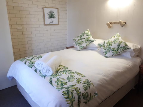 Villa Eight - Accommodation Rockhampton 0