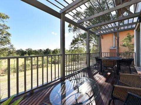 Villa Executive 2br Ferre Resort Condo Located Within Cypress Lakes Resort (nothing Is More Central) - Accommodation Rockhampton 3