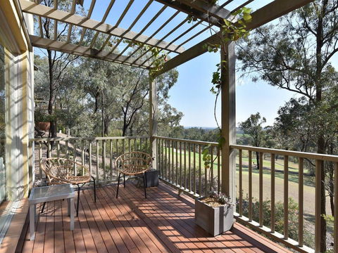 Villa Executive 2br Viti Resort Condo Located Within Cypress Lakes Resort (nothing Is More Central) - Accommodation Rockhampton 1