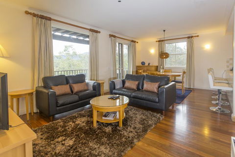 Villa Grenache - Accommodation Rockhampton 0