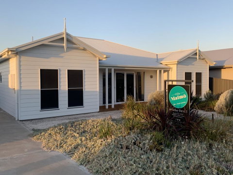 Villa Malmo - Accommodation Rockhampton 0