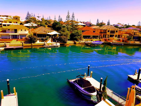 Villa Port Grimaud On Bouvard Island - Accommodation Rockhampton 1