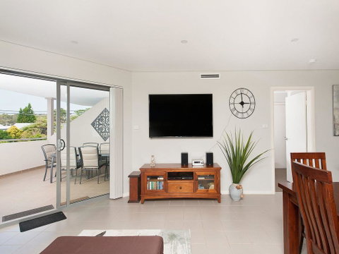 Villa Serene @ Fingal Bay - Accommodation Rockhampton 0