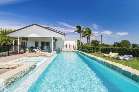 Villa St Helena - Accommodation Rockhampton 0